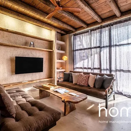 Holiday home Urban Cruiser Sea View Homm W/ Roof Garden Piraeus