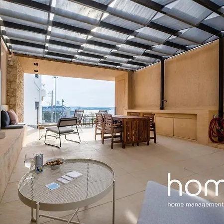 Holiday home Urban Cruiser Sea View Homm W/ Roof Garden