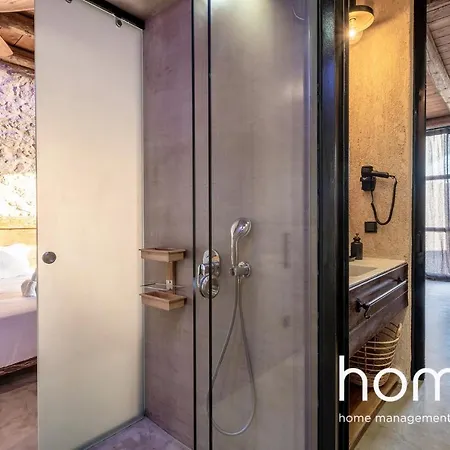 Urban Cruiser Sea View Homm W/ Roof Garden Piraeus